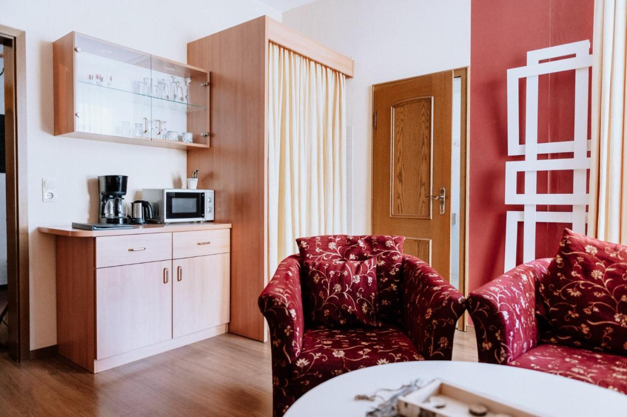 Ferienwohnung Am Kurpark Бад-Лаутерберг Экстерьер фото